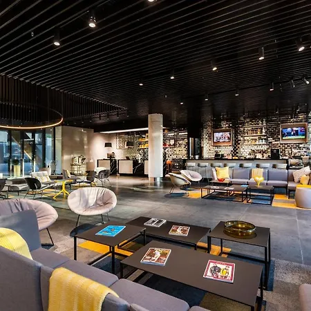 Hotel Ola Santiago Providencia, Tapestry Collection By Hilton